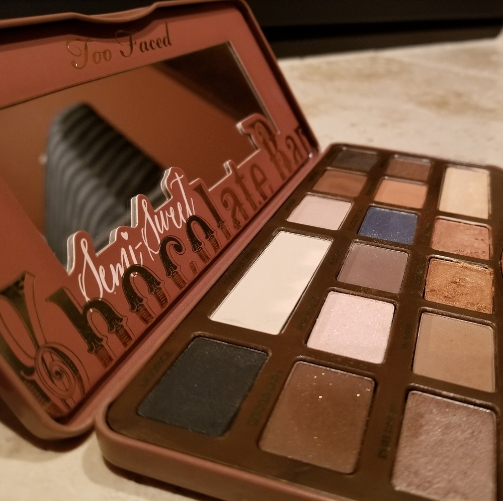 Too Faced Semi-Sweet Chocolate Bar Palette